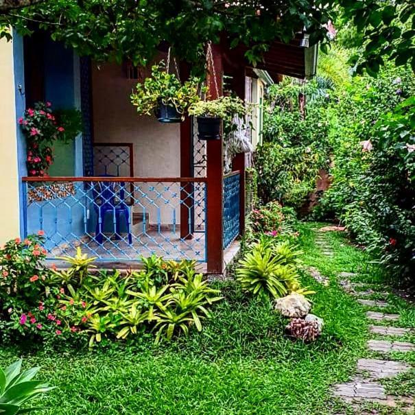 Pousada Manacas Hotel Cavalcante Exterior photo